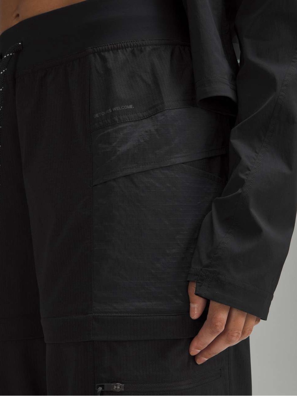Lululemon Convertible High-Rise Hiking Jogger *WovenAir • Black • Size 4 - Picture 4 of 14